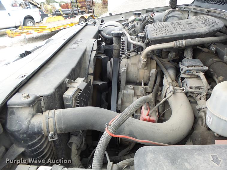 image for item DB9996 2006 Chevrolet Silverado 2500HD Crew Cab pickup truck