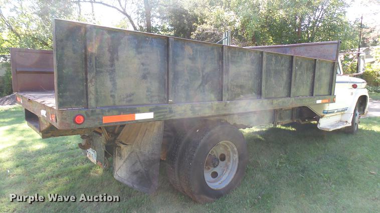 image for item DC1807 1966 Chevrolet 60 flatbed truck