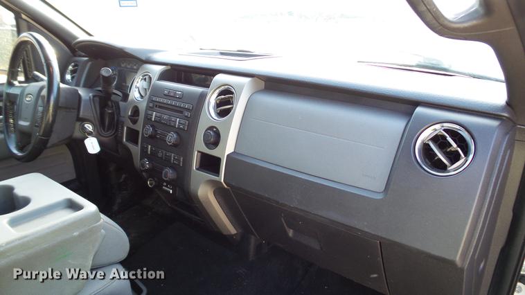 image for item DC2526 2011 Ford F150 SuperCab pickup truck