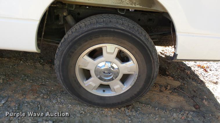 image for item DC2642 2011 Ford F150 XLT SuperCrew pickup truck