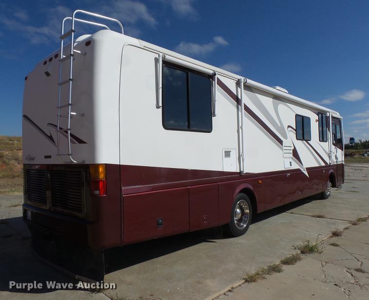 image for item DC3795 1999 Monaco Monocoque RV