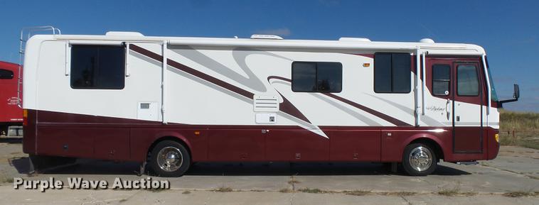 image for item DC3795 1999 Monaco Monocoque RV