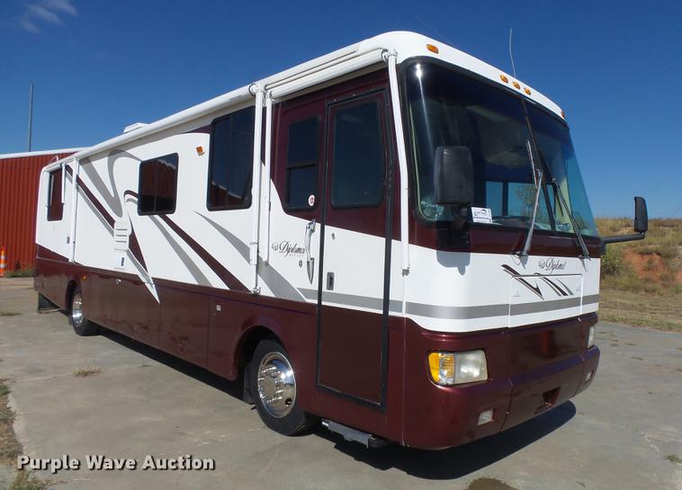 image for item DC3795 1999 Monaco Monocoque RV