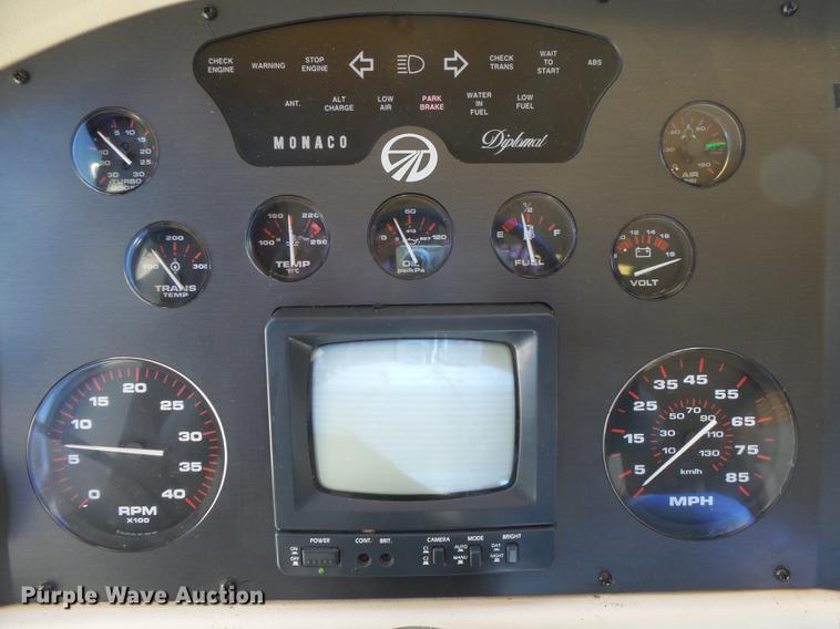 image for item DC3795 1999 Monaco Monocoque RV