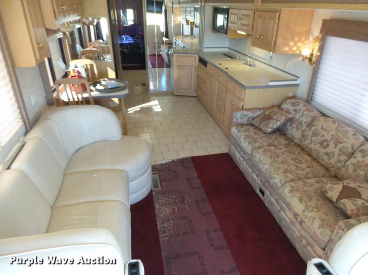 image for item DC3795 1999 Monaco Monocoque RV