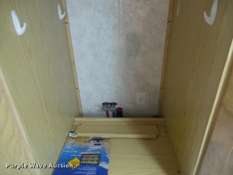 image for item DC3795 1999 Monaco Monocoque RV