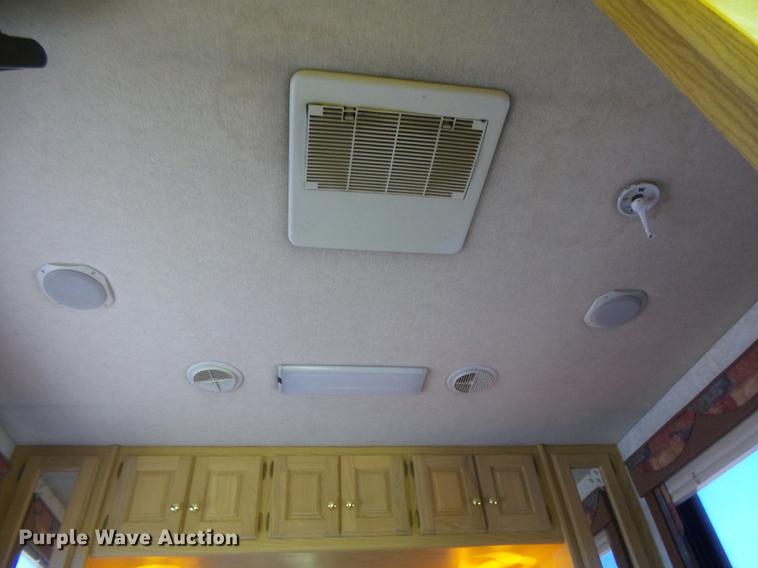 image for item DC3795 1999 Monaco Monocoque RV