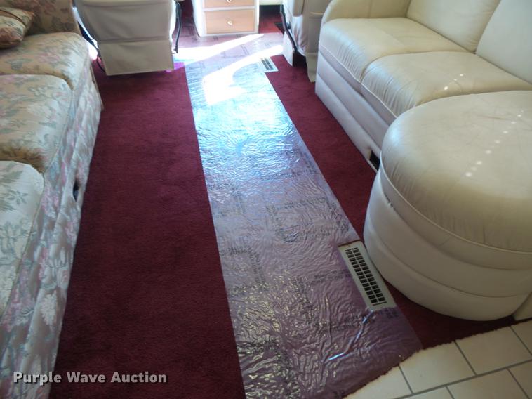 image for item DC3795 1999 Monaco Monocoque RV