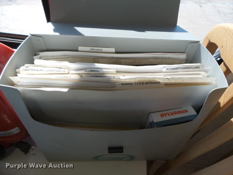 image for item DC3795 1999 Monaco Monocoque RV