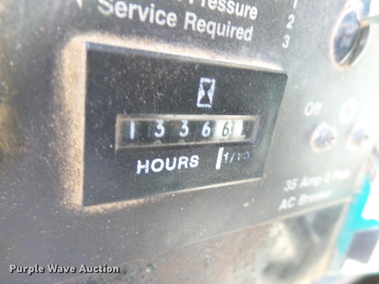 image for item DC3795 1999 Monaco Monocoque RV