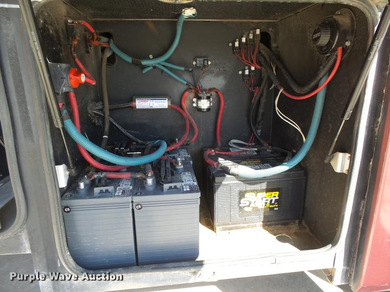 image for item DC3795 1999 Monaco Monocoque RV