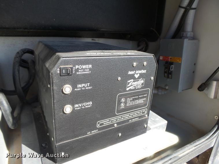 image for item DC3795 1999 Monaco Monocoque RV