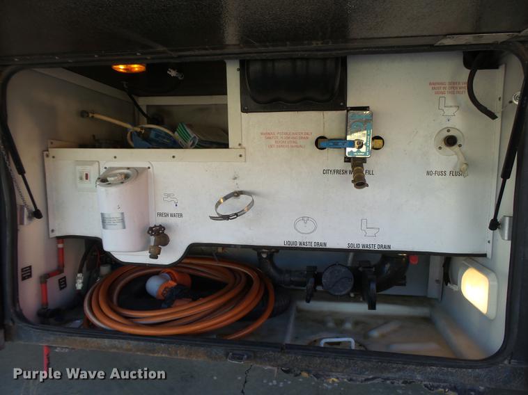 image for item DC3795 1999 Monaco Monocoque RV