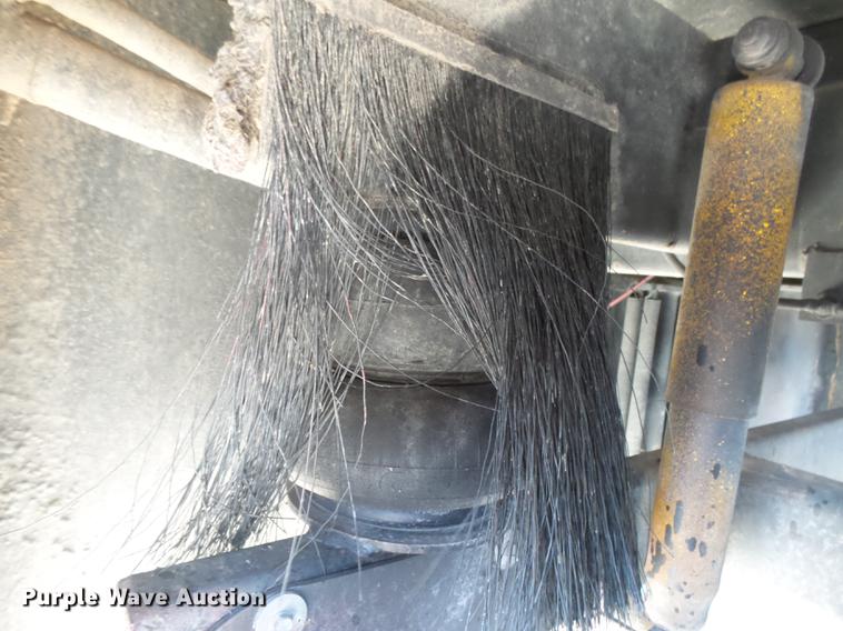 image for item DC3795 1999 Monaco Monocoque RV