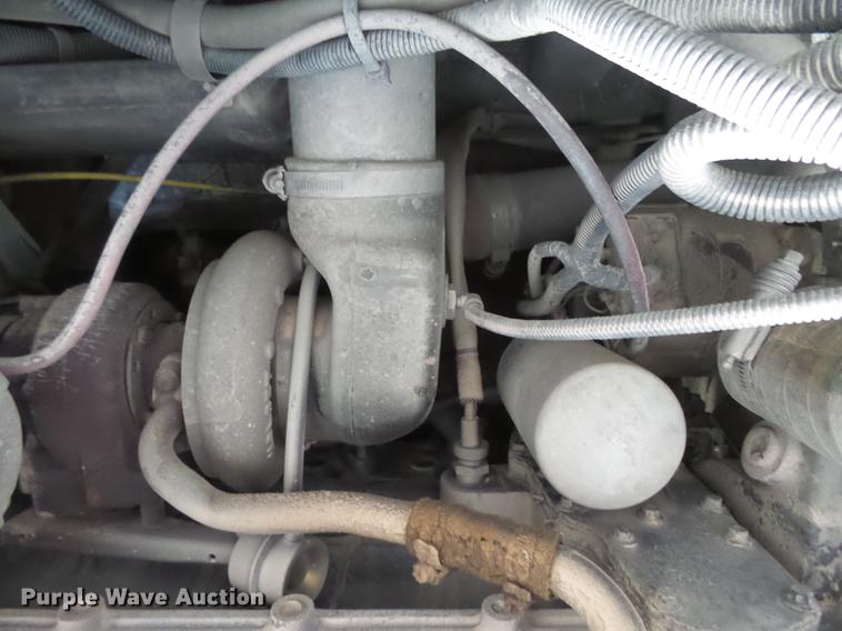 image for item DC3795 1999 Monaco Monocoque RV