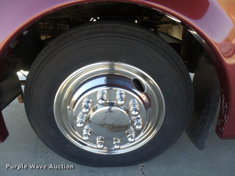 image for item DC3795 1999 Monaco Monocoque RV