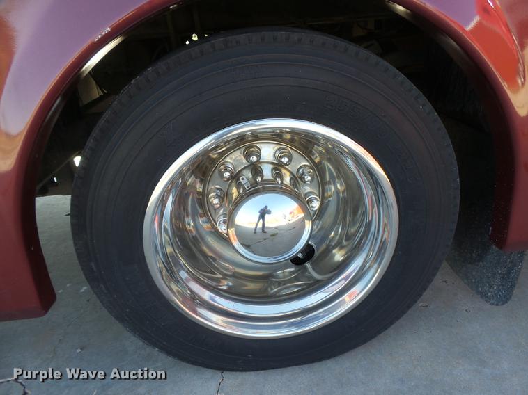 image for item DC3795 1999 Monaco Monocoque RV