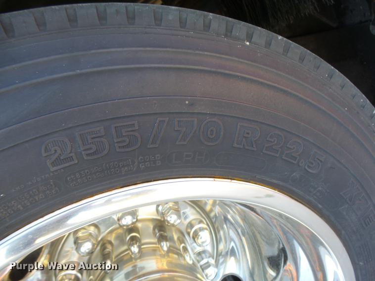 image for item DC3795 1999 Monaco Monocoque RV