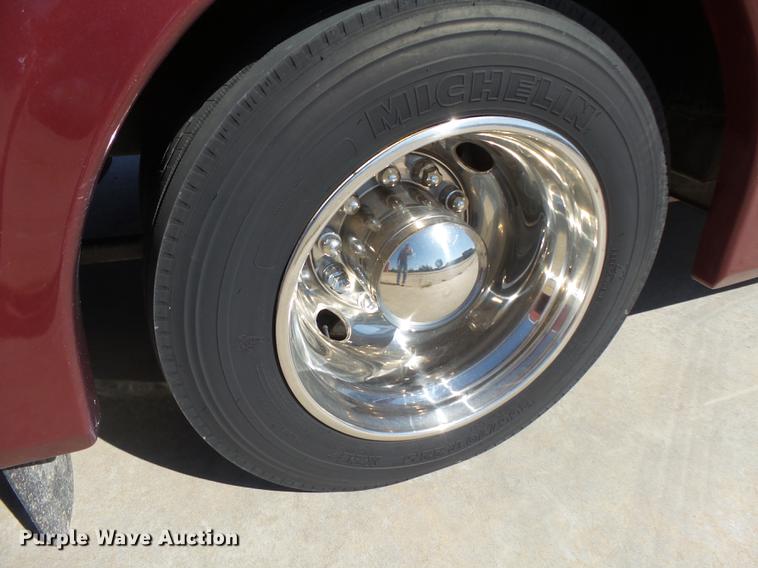 image for item DC3795 1999 Monaco Monocoque RV