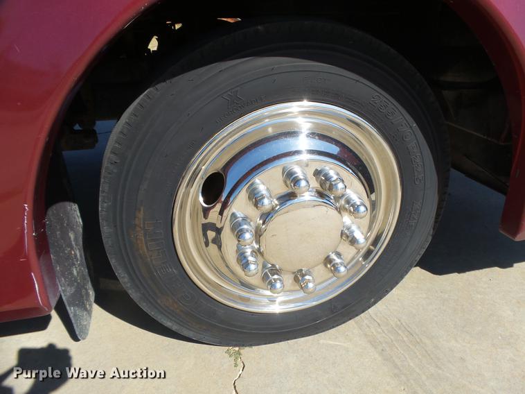 image for item DC3795 1999 Monaco Monocoque RV