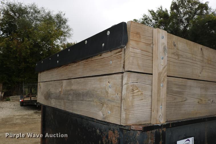 image for item DD0032 1997 Load Rite Trailers dump trailer