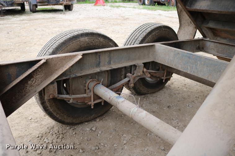 image for item DD0032 1997 Load Rite Trailers dump trailer