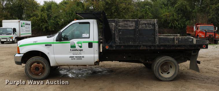 image for item DD0033 1999 Ford F450 Super Duty dump truck