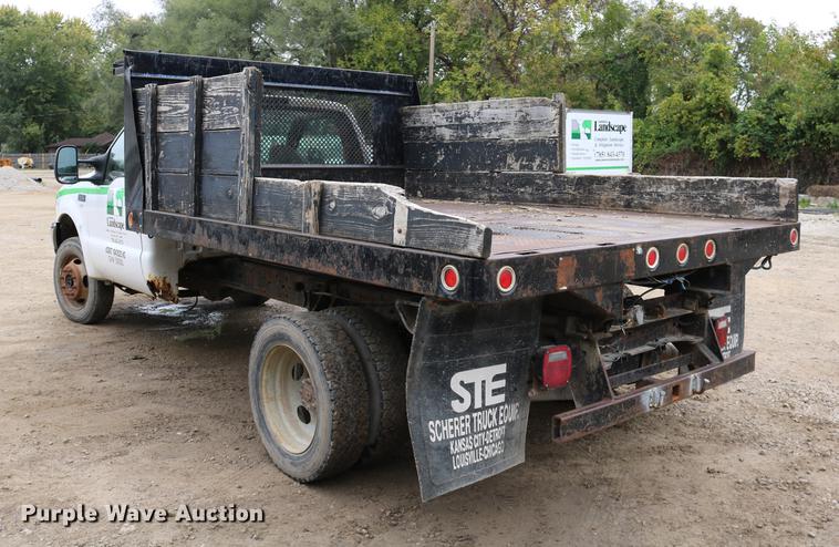 image for item DD0033 1999 Ford F450 Super Duty dump truck