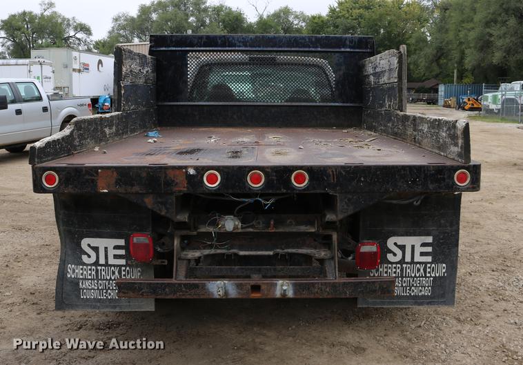 image for item DD0033 1999 Ford F450 Super Duty dump truck