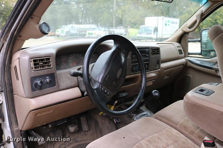 image for item DD0033 1999 Ford F450 Super Duty dump truck