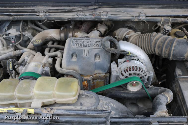 image for item DD0033 1999 Ford F450 Super Duty dump truck