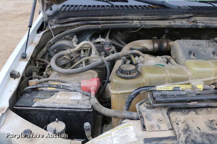 image for item DD0033 1999 Ford F450 Super Duty dump truck