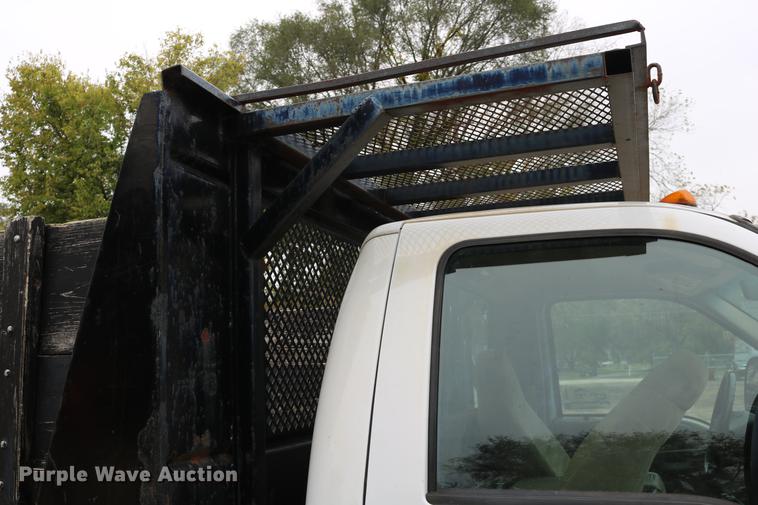 image for item DD0033 1999 Ford F450 Super Duty dump truck