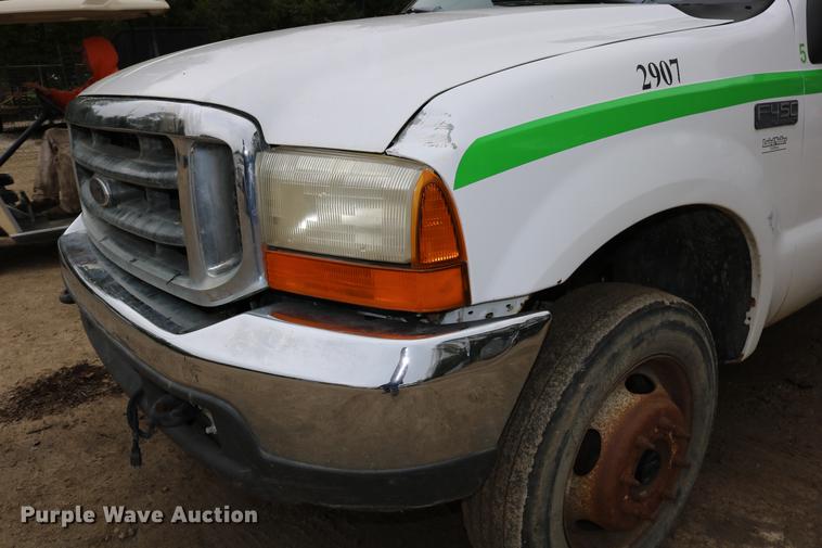 image for item DD0033 1999 Ford F450 Super Duty dump truck