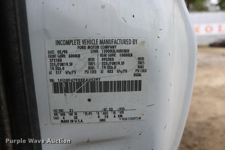 image for item DD0033 1999 Ford F450 Super Duty dump truck