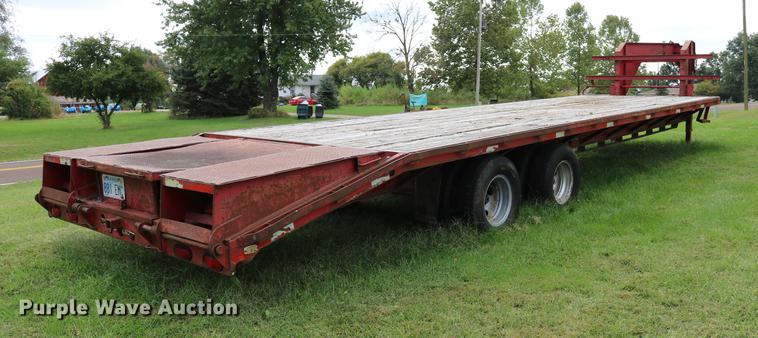image for item DD0048 2006 QWS Express Trailers equipment trailer