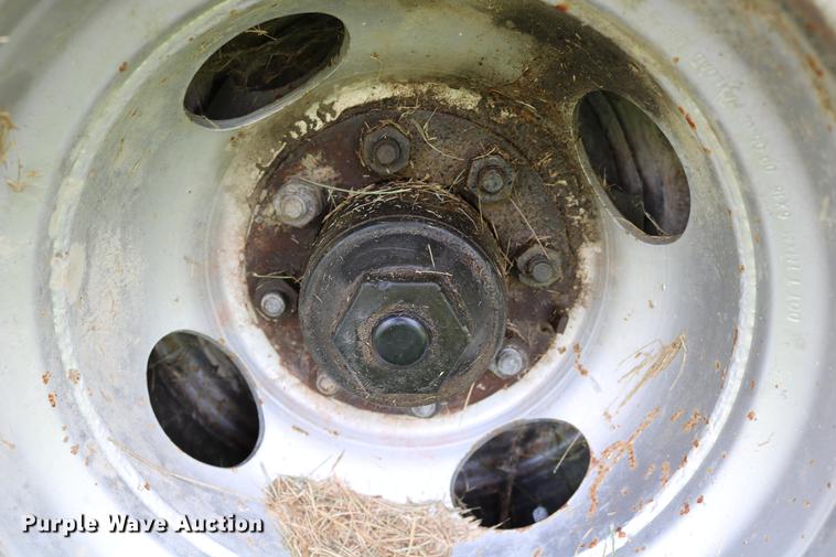 image for item DD0048 2006 QWS Express Trailers equipment trailer