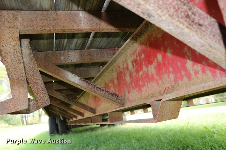 image for item DD0048 2006 QWS Express Trailers equipment trailer