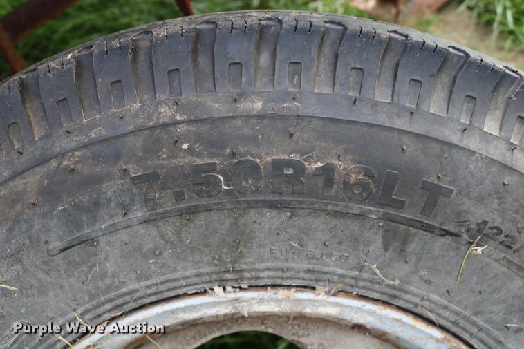 image for item DD0048 2006 QWS Express Trailers equipment trailer