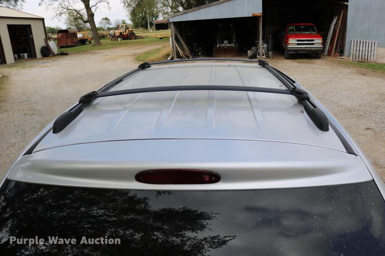 image for item DD0049 2004 Dodge Grand Caravan van