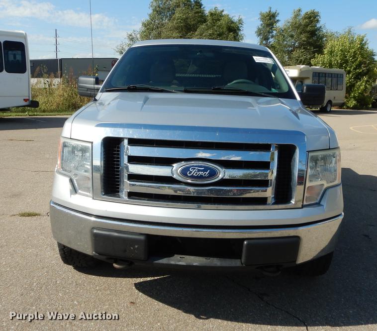 image for item DD0800 2010 Ford F150 XLT SuperCrew pickup truck