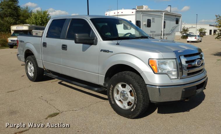 image for item DD0800 2010 Ford F150 XLT SuperCrew pickup truck