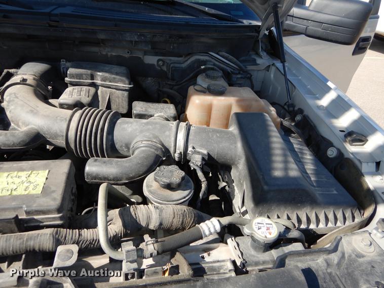 image for item DD0800 2010 Ford F150 XLT SuperCrew pickup truck