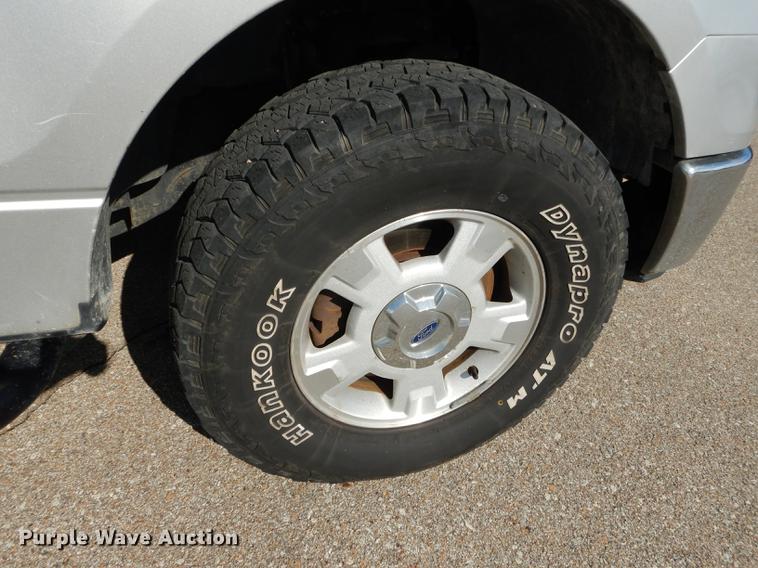 image for item DD0800 2010 Ford F150 XLT SuperCrew pickup truck