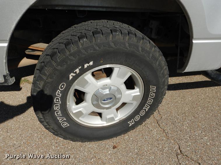 image for item DD0800 2010 Ford F150 XLT SuperCrew pickup truck