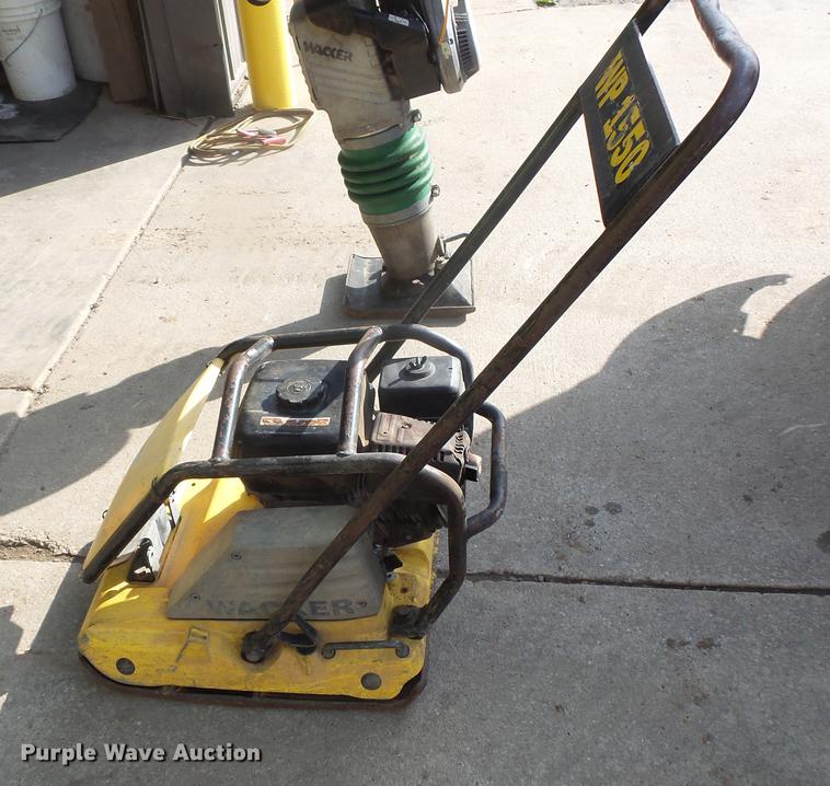 image for item DE9429 (2) Wacker plate compactors