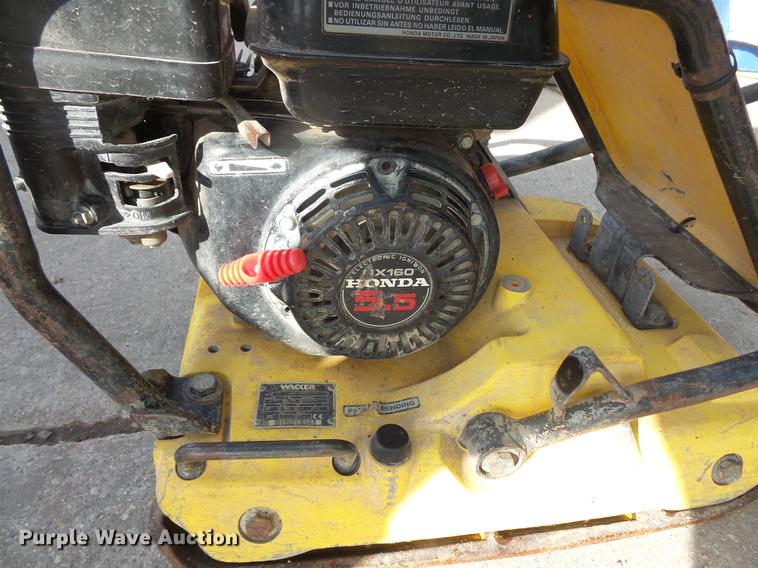 image for item DE9429 (2) Wacker plate compactors