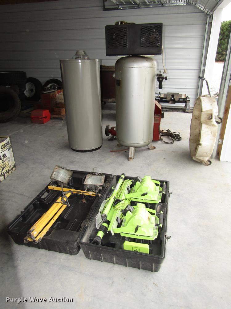 image for item DO9097 Tools