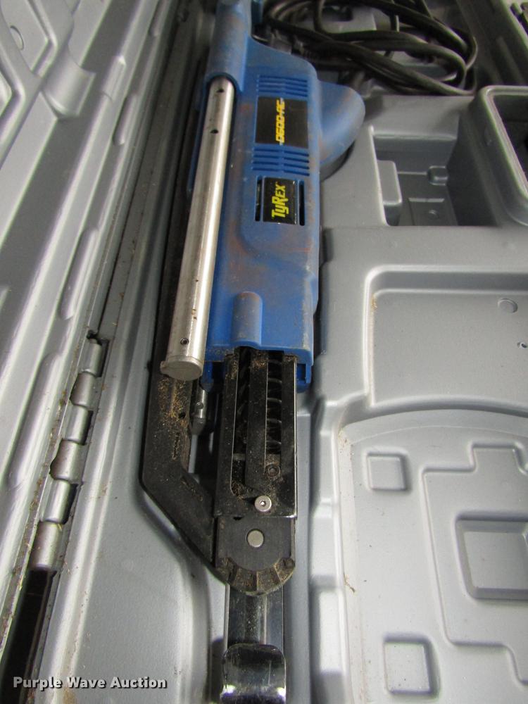 image for item DO9098 Tools