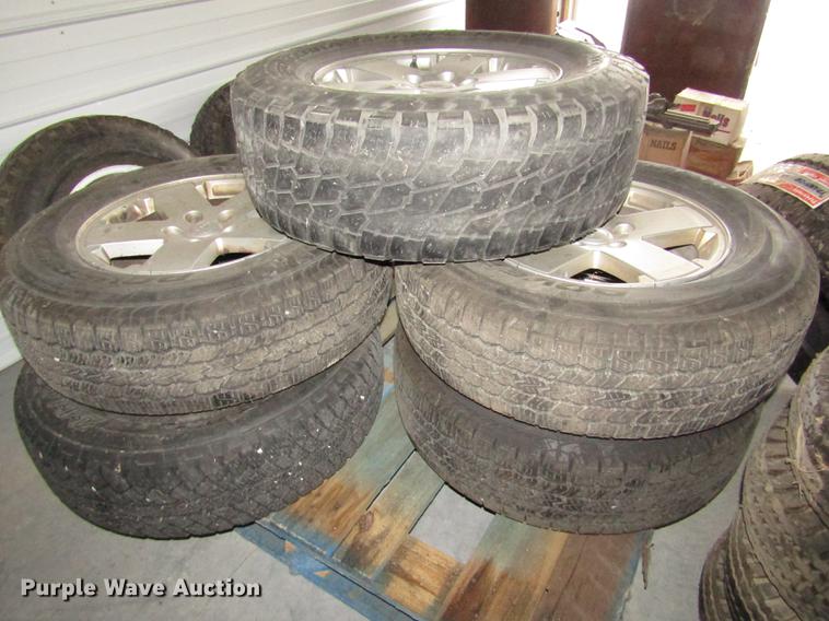 image for item DO9100 Automotive accessories